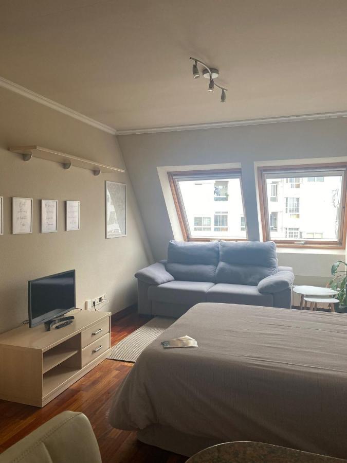 Estudio Plaza Eliptica B&B Comarca de Comarca de Vigo Buitenkant foto