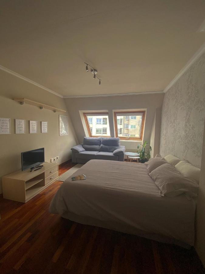 Estudio Plaza Eliptica B&B Comarca de Comarca de Vigo Buitenkant foto